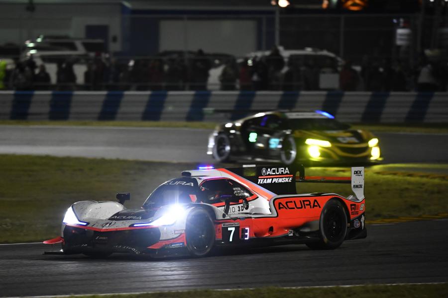  Acura ARX-05 DPi 2018 года  (фото 23 из 30)